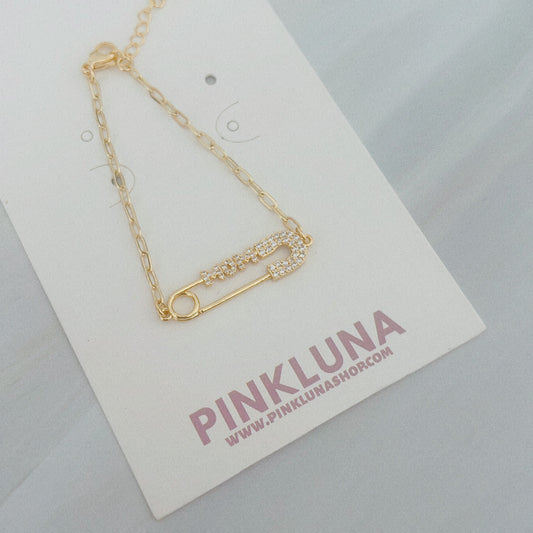 Mom Pin Bracelet