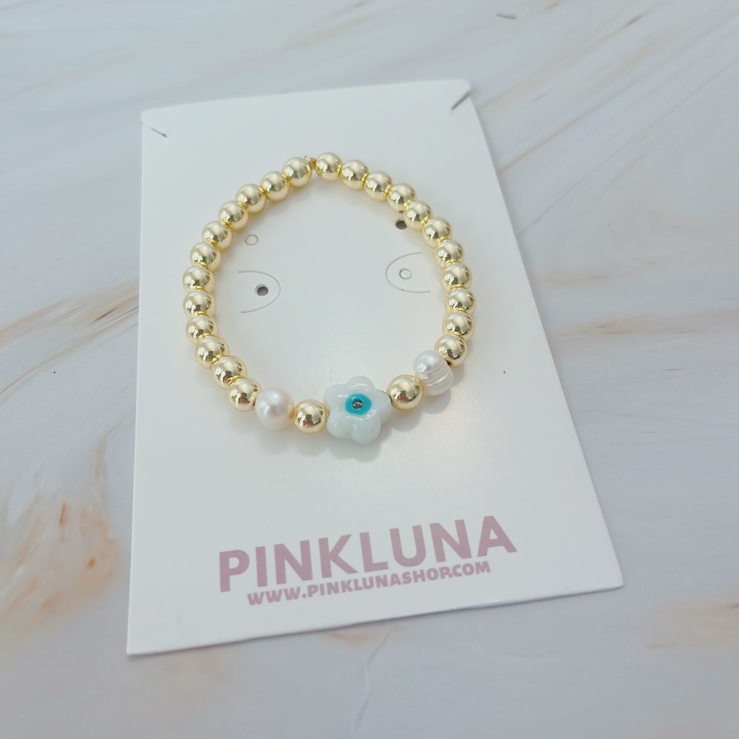Eye with Pearl Bracelet