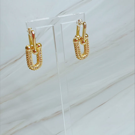 Zirconia Gold Earring