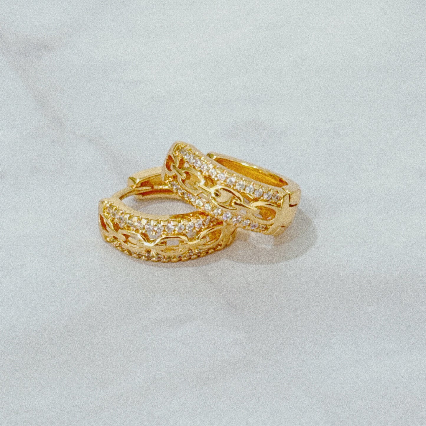 Hoops Medium