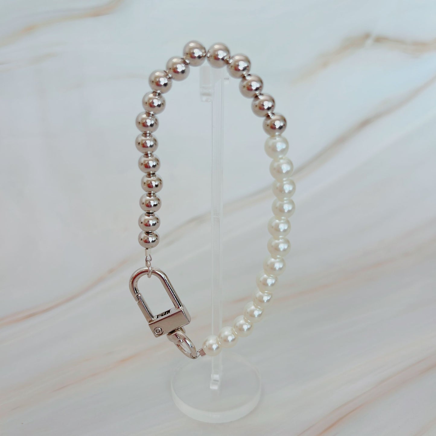 Beads and Peral Bracelet Men