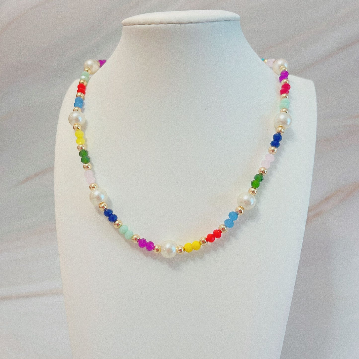 Cristal and Pearls Necklace