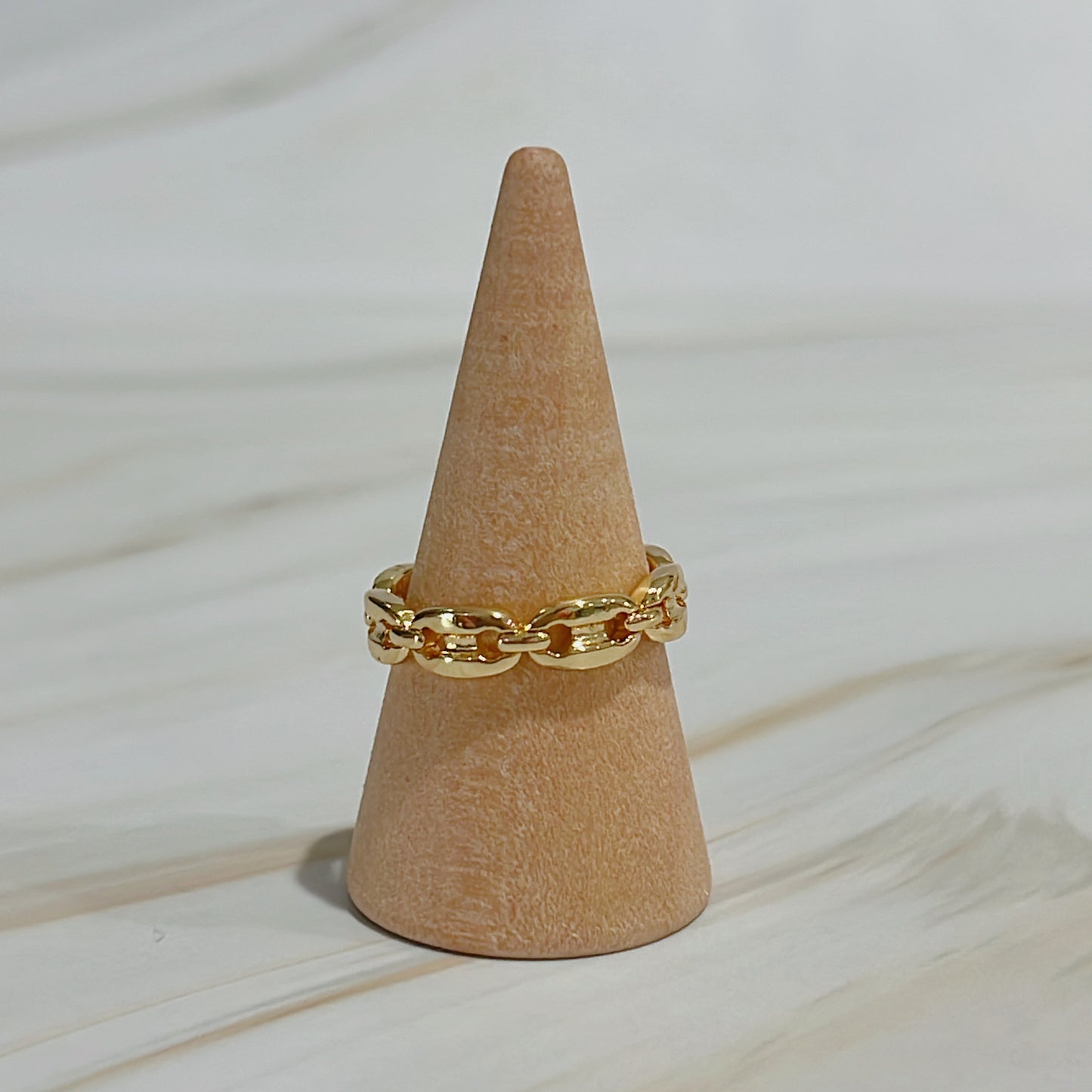 Mini Guccii Ring