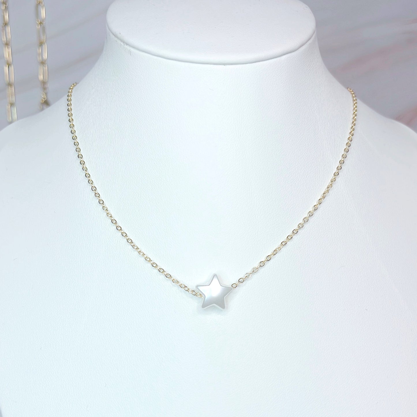 Solo Star Necklace