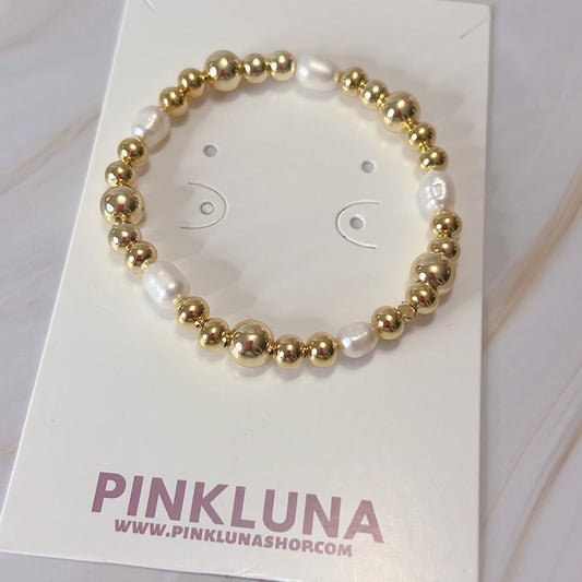 Pearls Bracelet