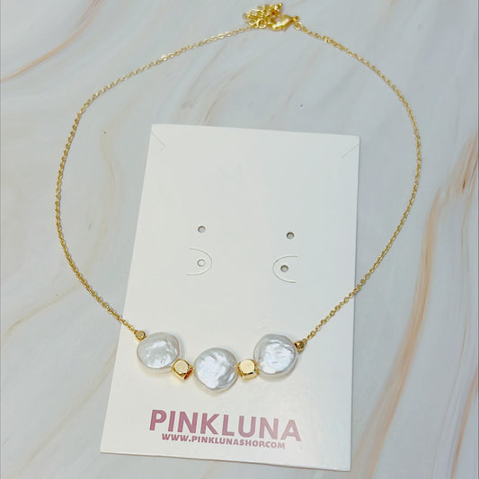 Pearl and Gold Necklace