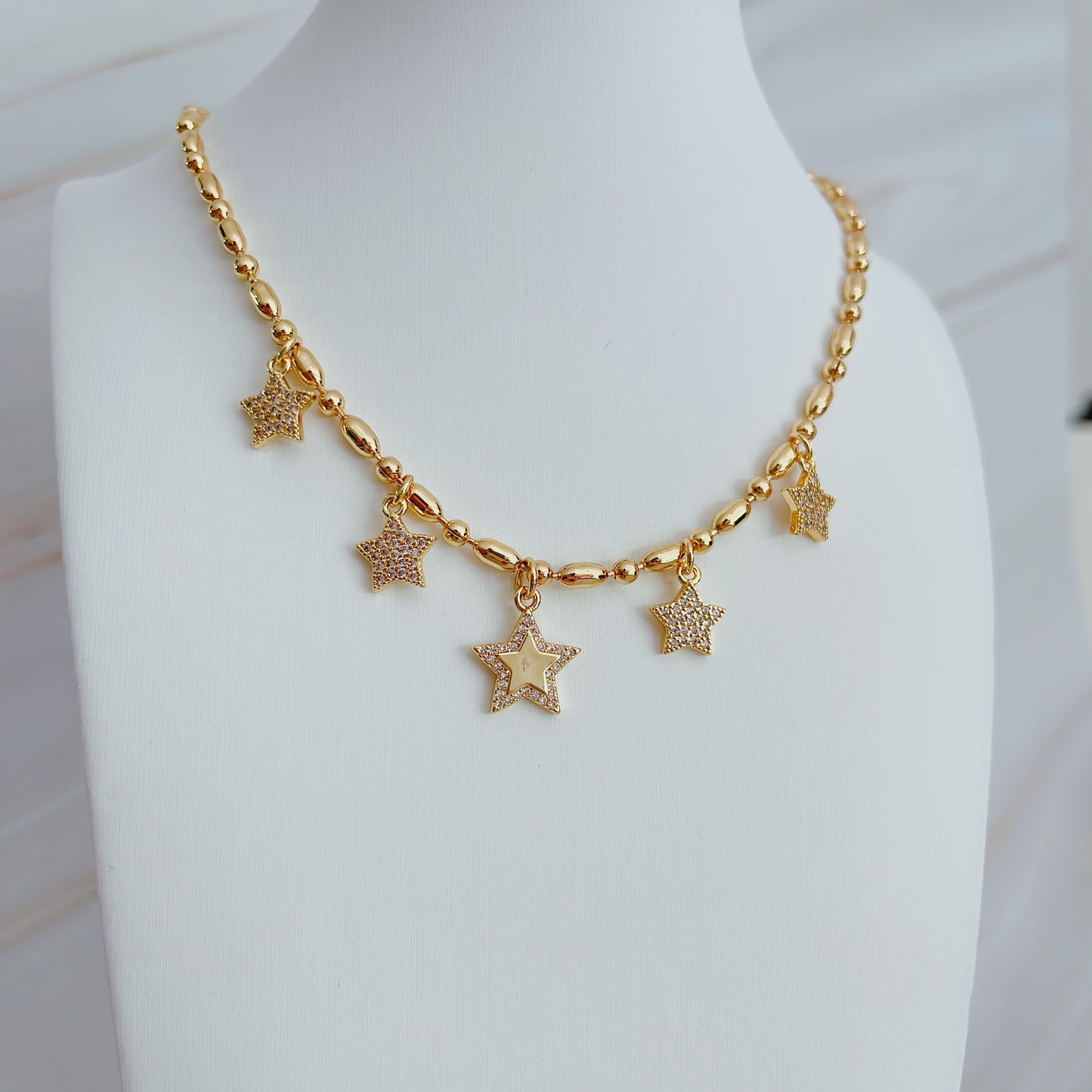 Tiny Stars Necklace