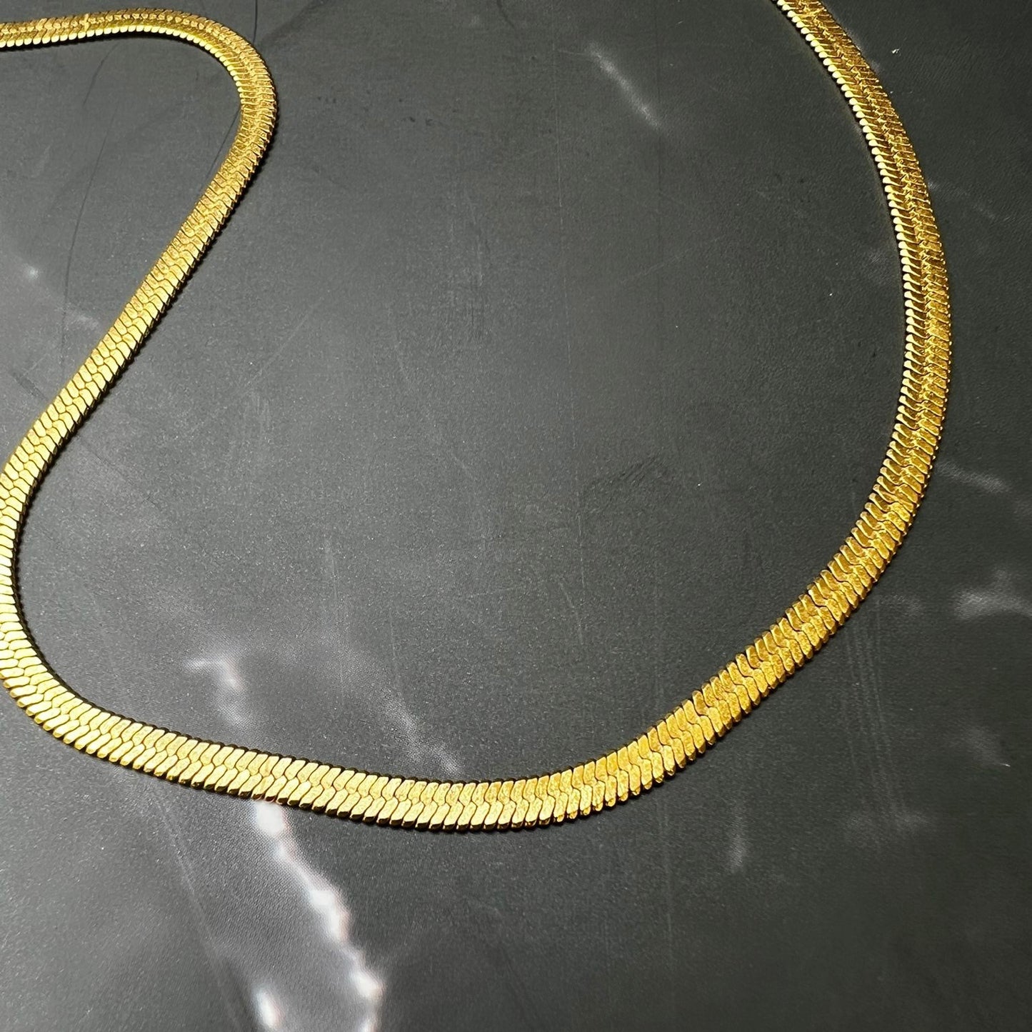 Herringbone Thin Necklace